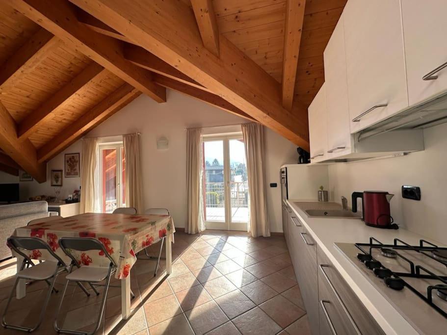 Casa Nella Villa Pianello Del Lario Ngoại thất bức ảnh
